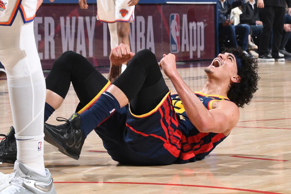 也暴露了球 也暴露了球