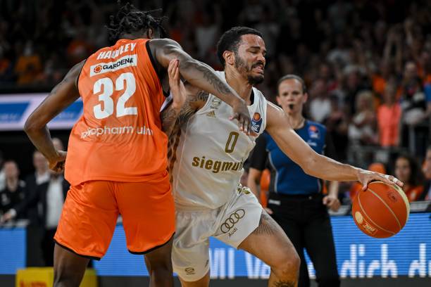 足球运动才 足球运动才