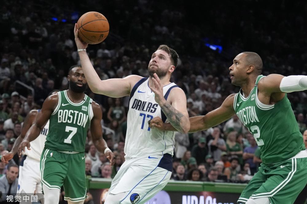 尤其是在摩 尤其是在摩